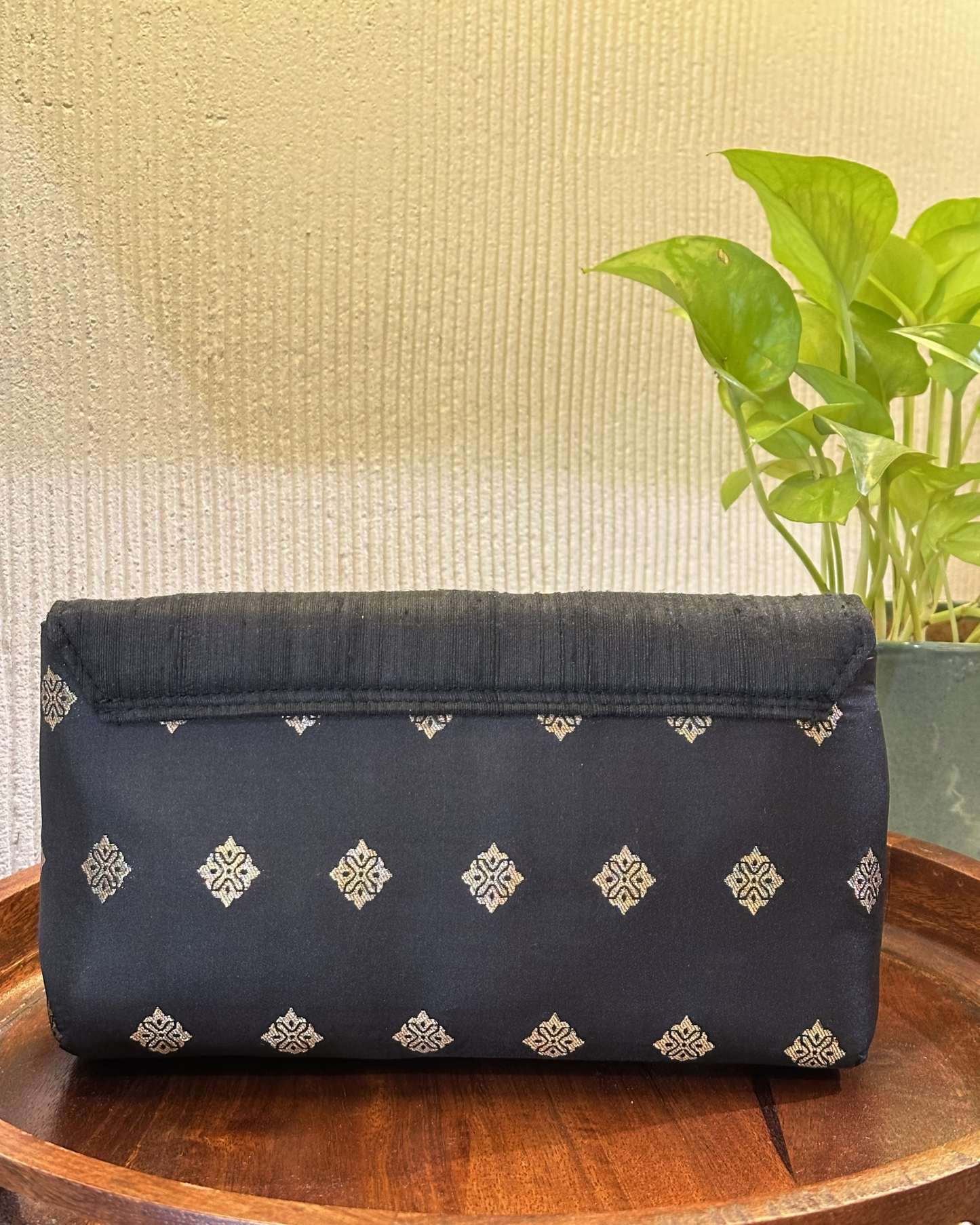 Ghungroo Clutch- Black