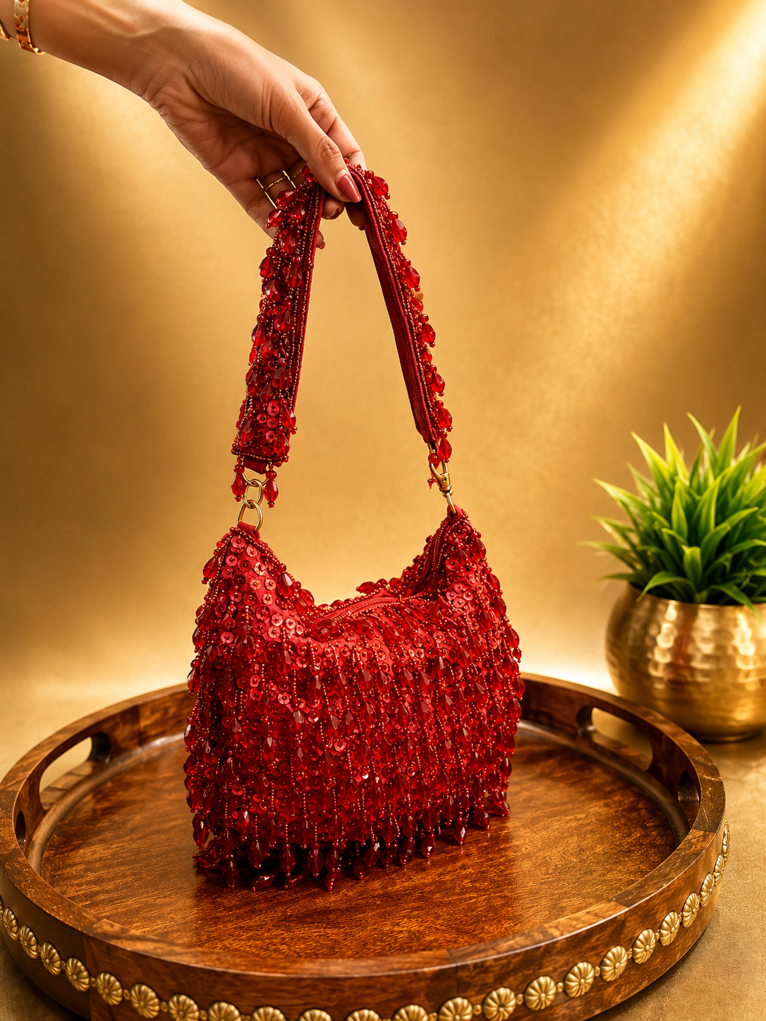 Red moon Party edit - The Luxe’ Collection