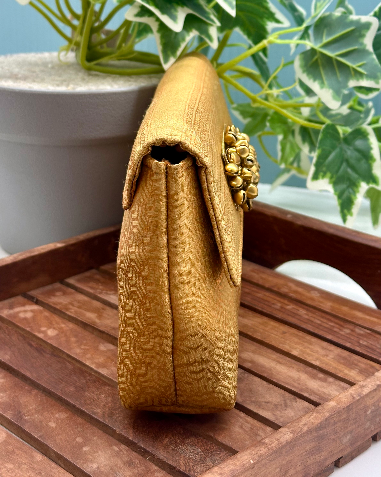 Gold Ghungroo