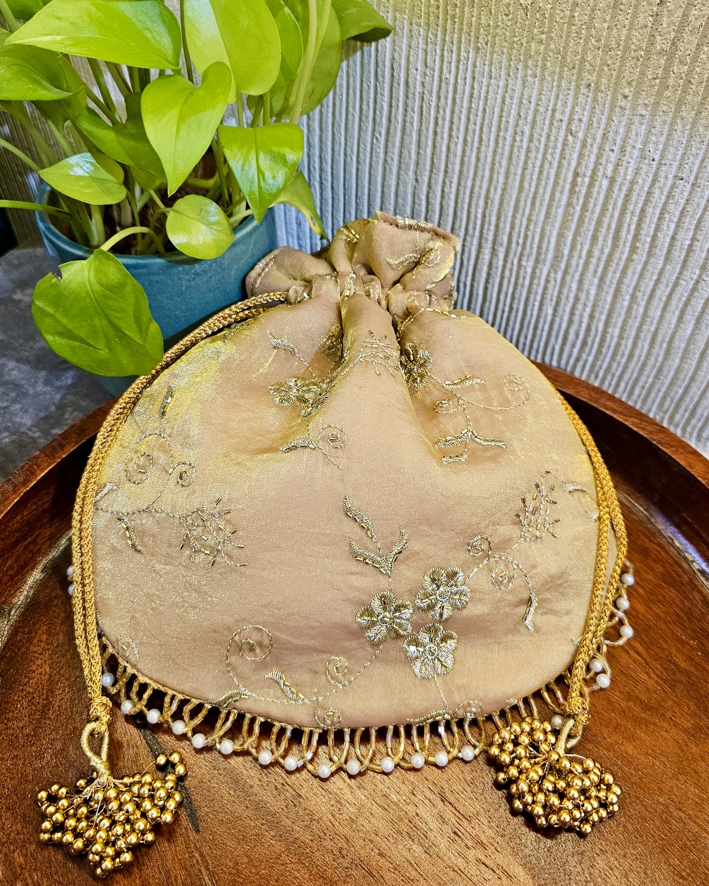 Gold sequin Potli