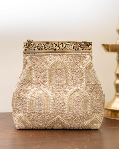The Royal Taj collection