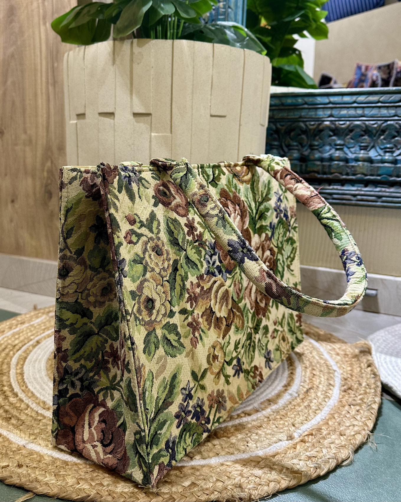 Beige Floral Jacquard Box Tote