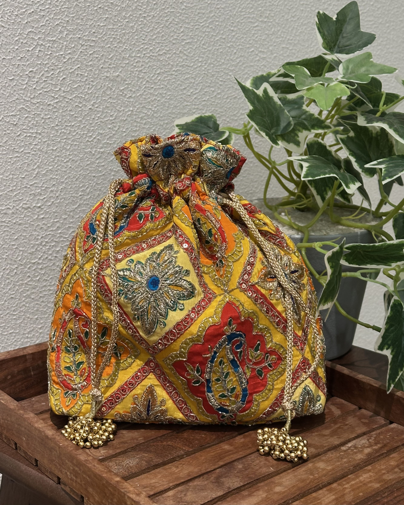 Yellow Multicolored Potlis