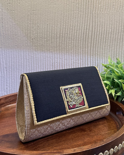 The Tanjore art clutch-black