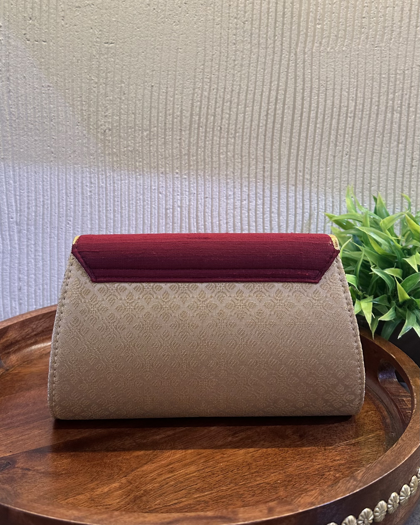 The tanjore art clutch-maroon