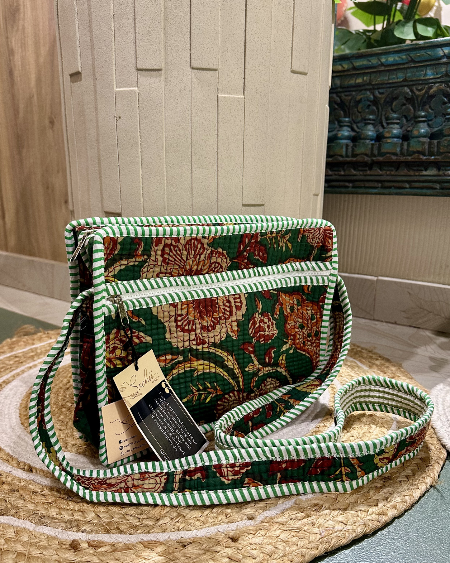Jaipur sling-Green floral